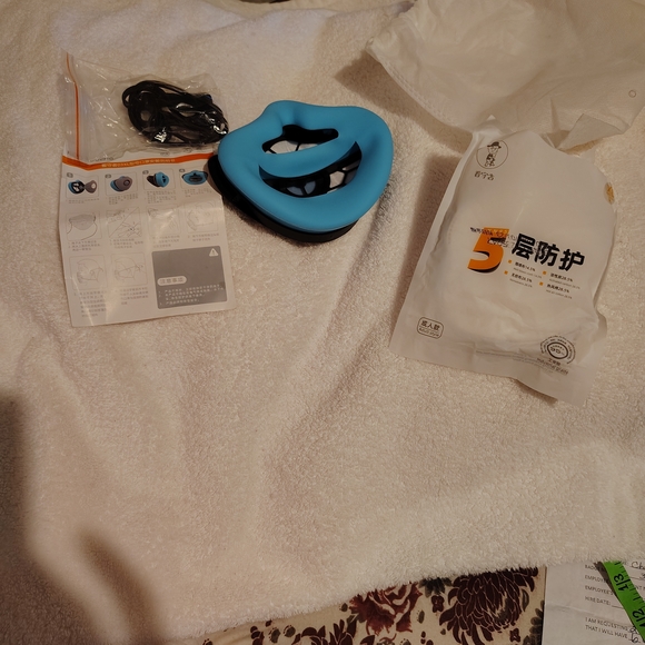 Blue Face Mask Accessory - Picture 5 of 6